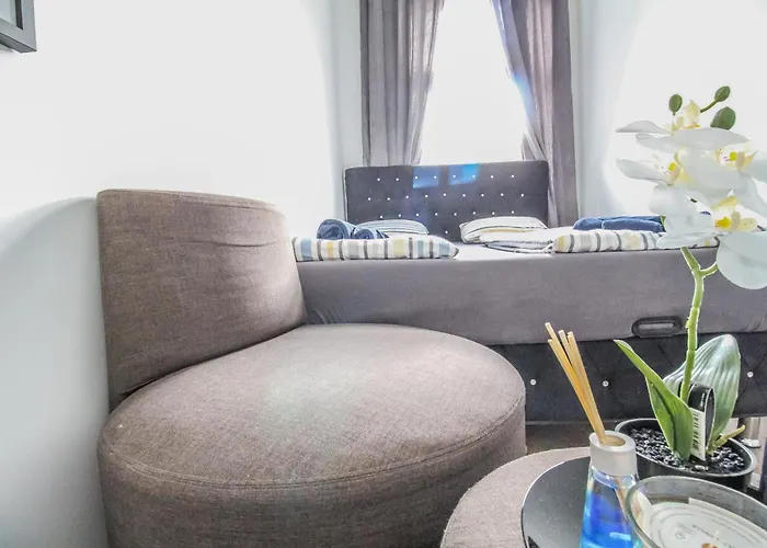 Comfortable In The Alterlaa Area Lv5 Privatunterkunft *